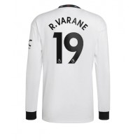 Manchester United Raphael Varane #19 Fotballklær Bortedrakt 2022-23 Langermet